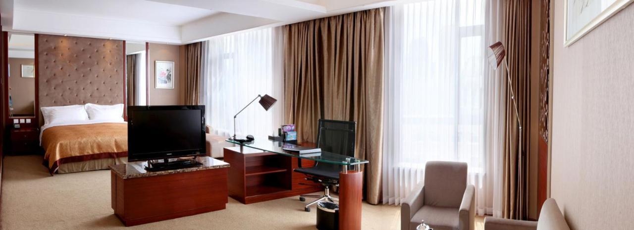 Dalian Furong International Hotel Eksteriør bilde